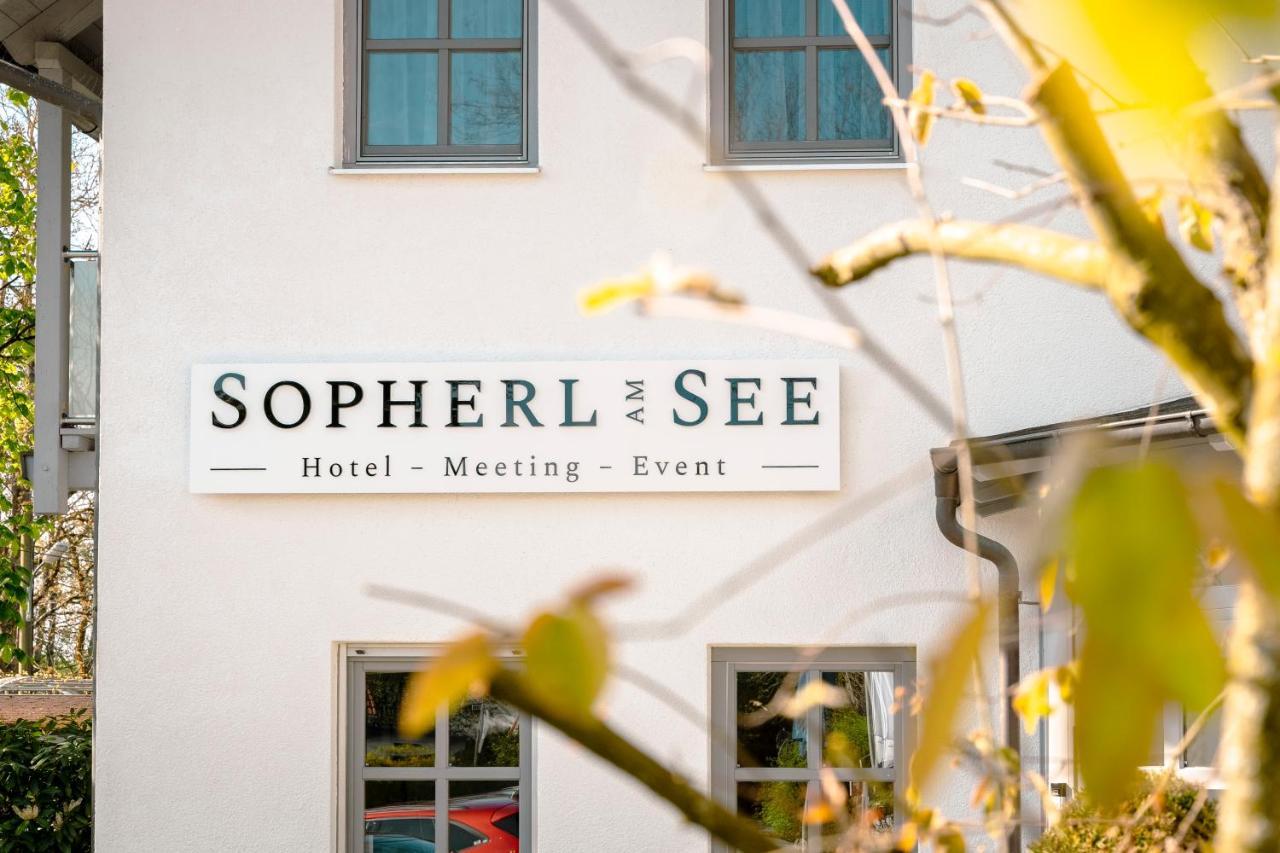 Sopherl Am See - Fruehstueck Auf Der Seeterrasse, Sehr Ruhig Und Wunderschoen Am See, 3 Minuten Nach Oberpfaffenhofen, Viele Radtouren, Restaurants & Cafes In Der Umgebung Wessling Bagian luar foto