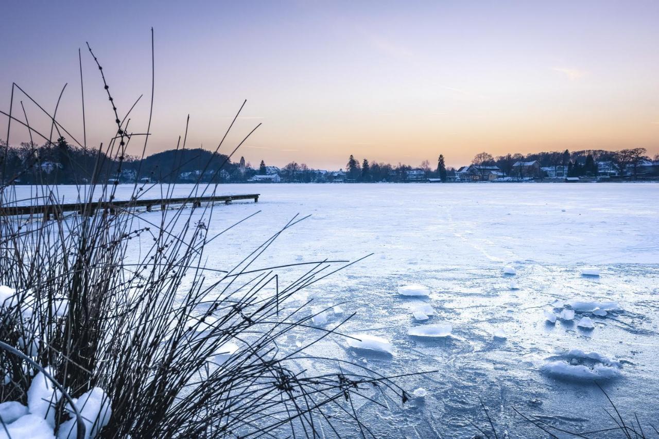 Sopherl Am See - Fruehstueck Auf Der Seeterrasse, Sehr Ruhig Und Wunderschoen Am See, 3 Minuten Nach Oberpfaffenhofen, Viele Radtouren, Restaurants & Cafes In Der Umgebung Wessling Bagian luar foto